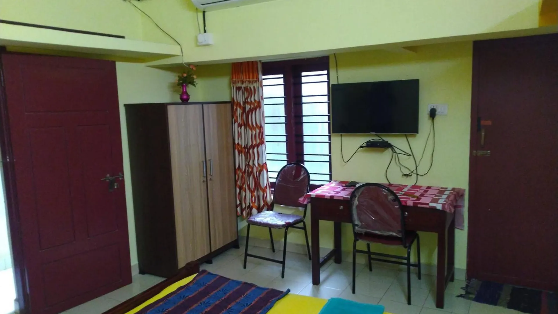 Anju Tourist House Hotel Kazhakuttam India