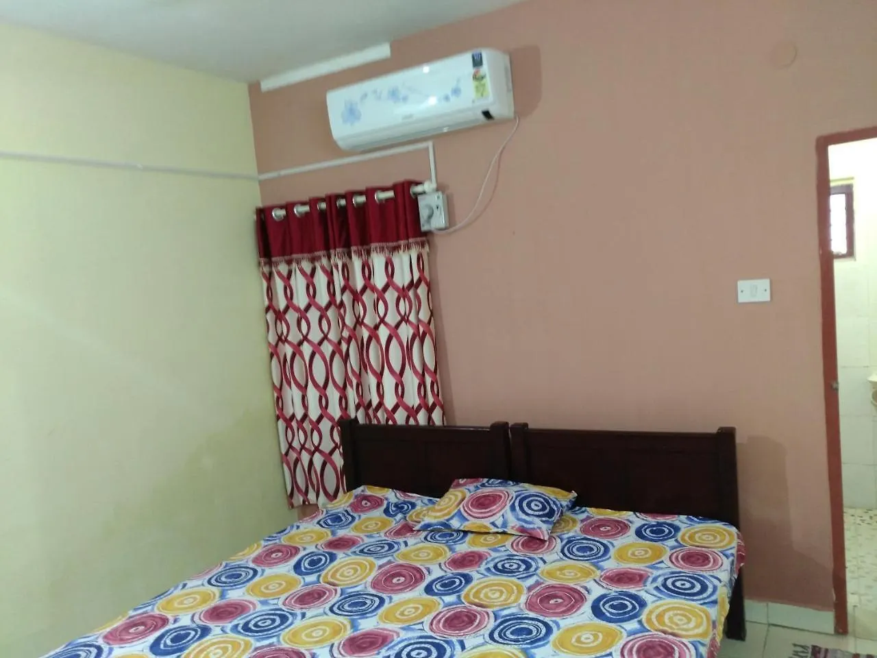 Anju Tourist House Hotel Kazhakuttam